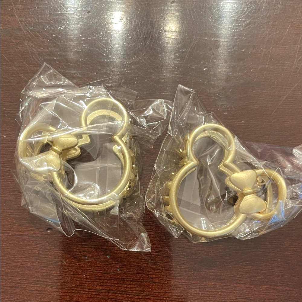 Gold Mickey Minnie Mouse hair clips set of two new gold toned